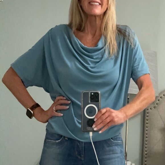 Green Envelope Turquoise draped neck short dolman sleeve top size small - NWOT - Picture 2 of 8